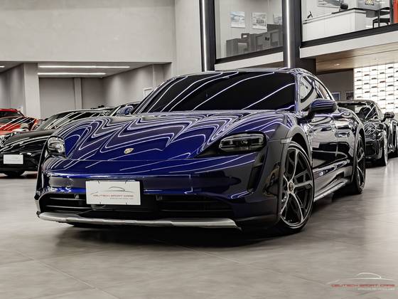 PORSCHE TAYCAN 4 CROSS TURISMO ELÉTRICO PORSCHE TAYCAN 4 CROSS TURISMO ELÉTRICO
